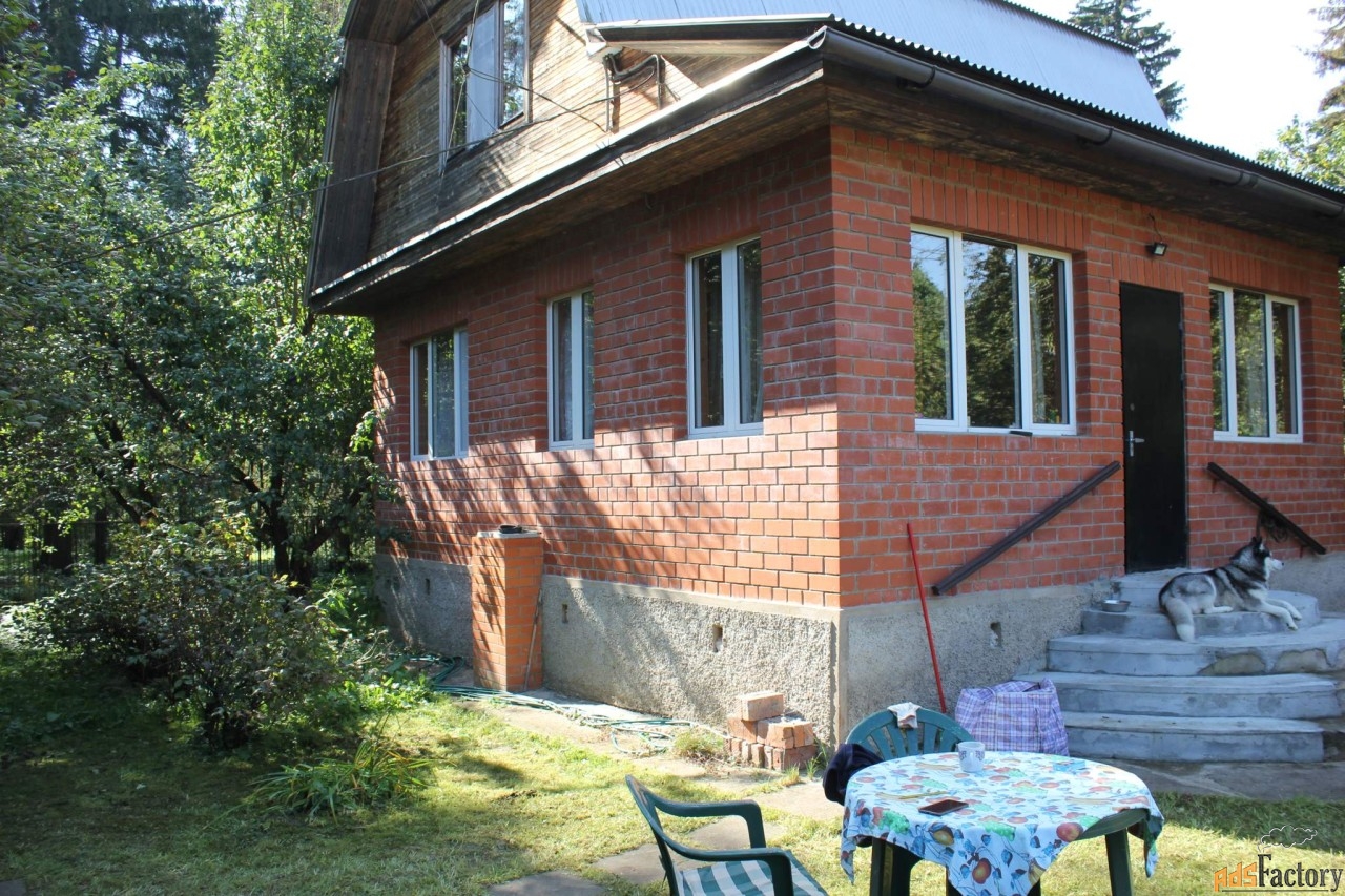 дом 54.5 м² на участке 10 сот.