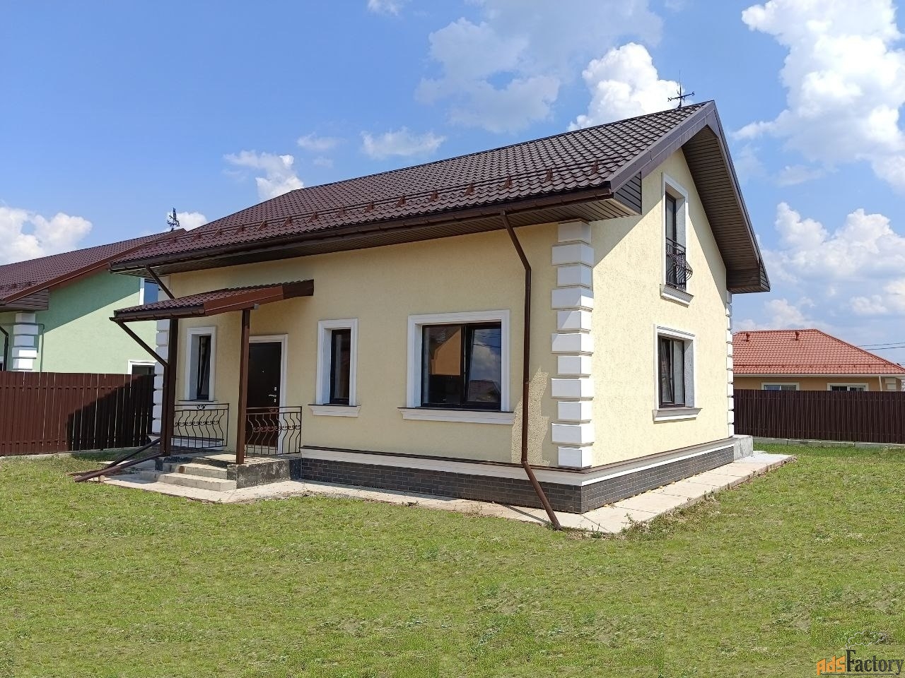 коттедж 155 м² на участке 6 сот.