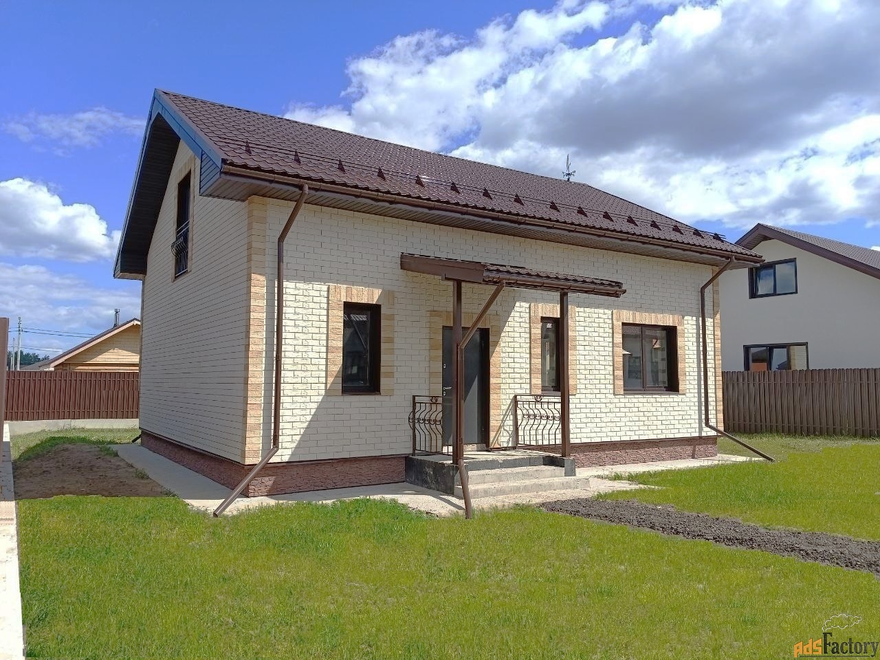 дом 154.5 м² на участке 6 сот.