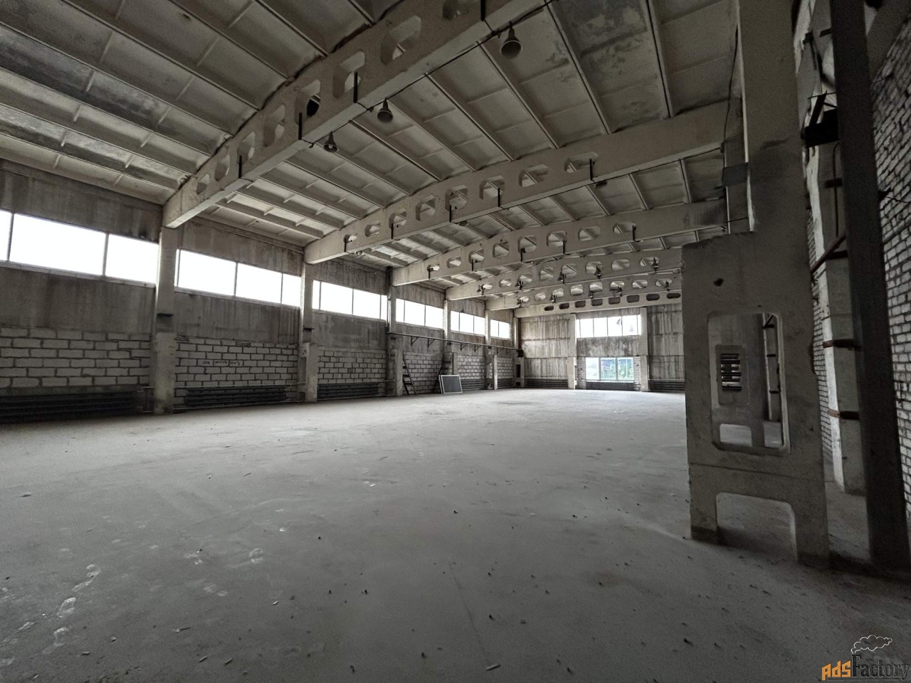 свободного назначения, 1800 м²
