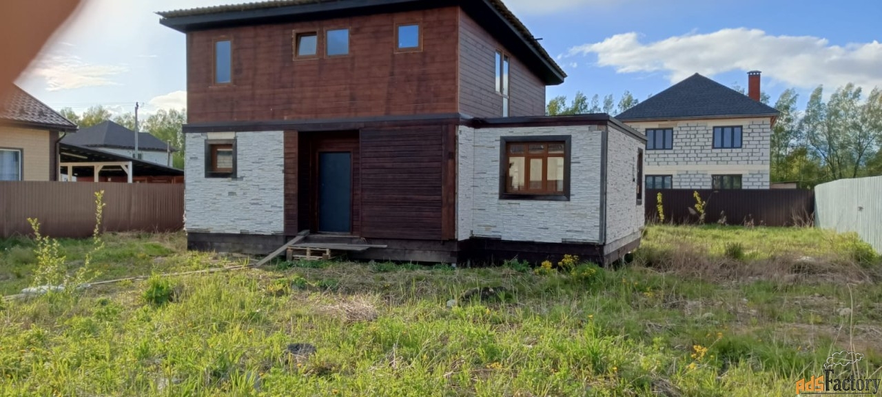 дом 160 м² на участке 8 сот.