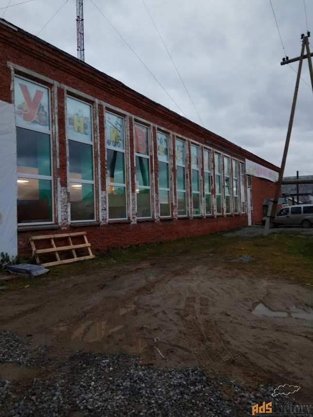 торговое помещение, 1200 м²