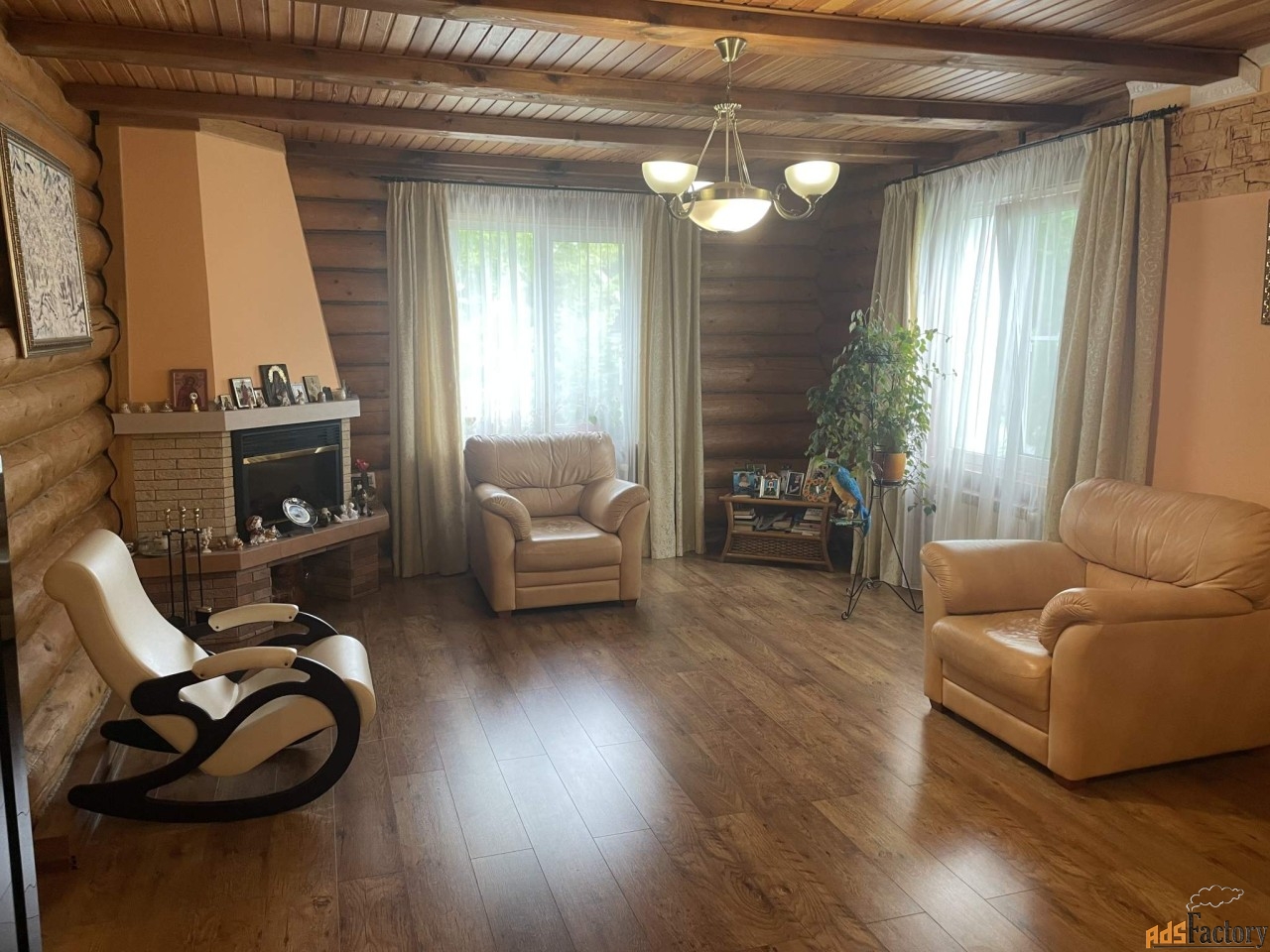 коттедж 200 м² на участке 10 сот.