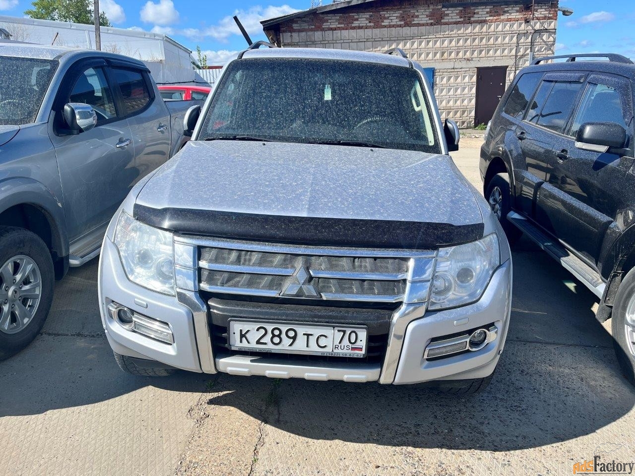 легковой автомобиль mitsubishi pajero 3,0 lwb ,2015 г. в. (г. томск)