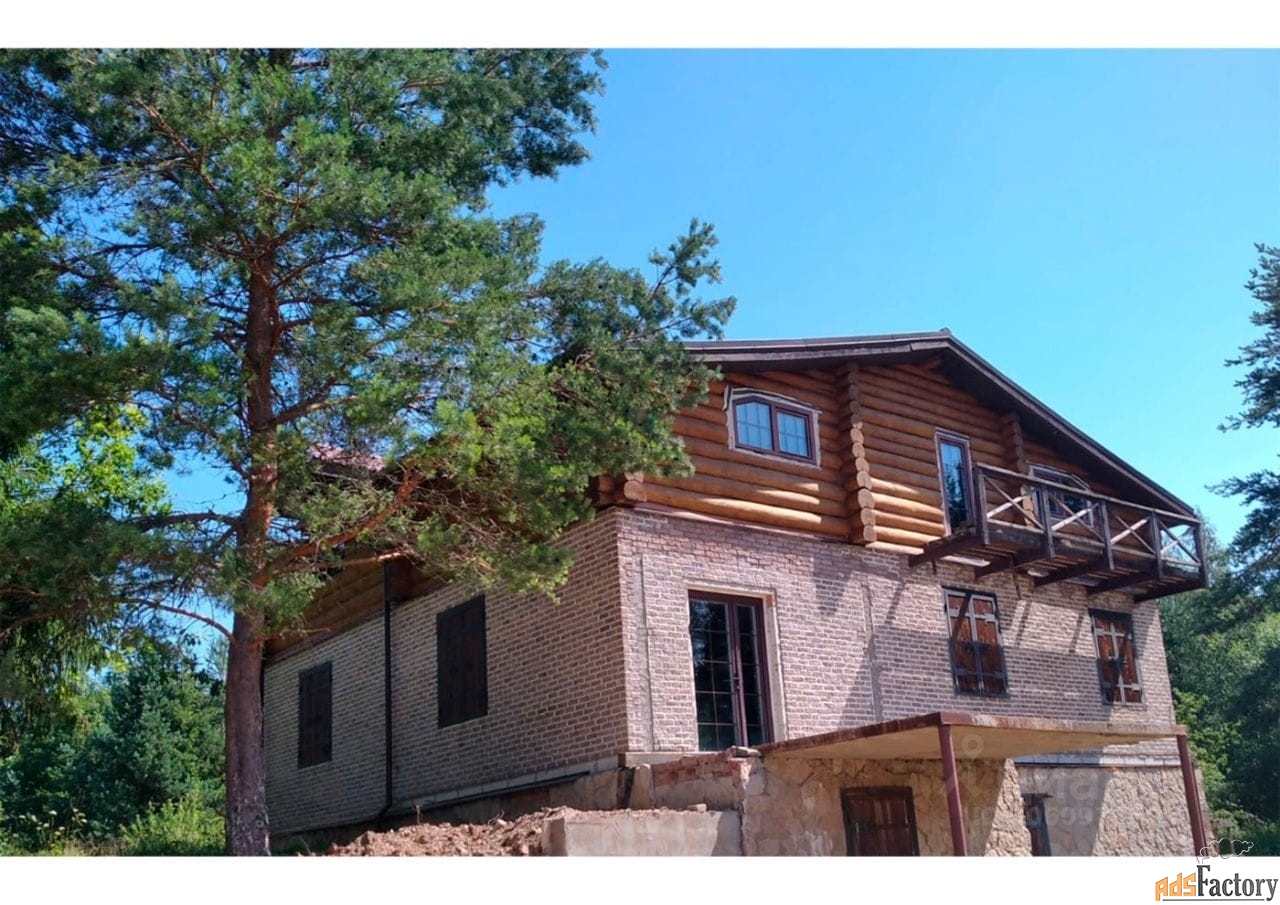 коттедж 358.5 м² на участке 60 сот.