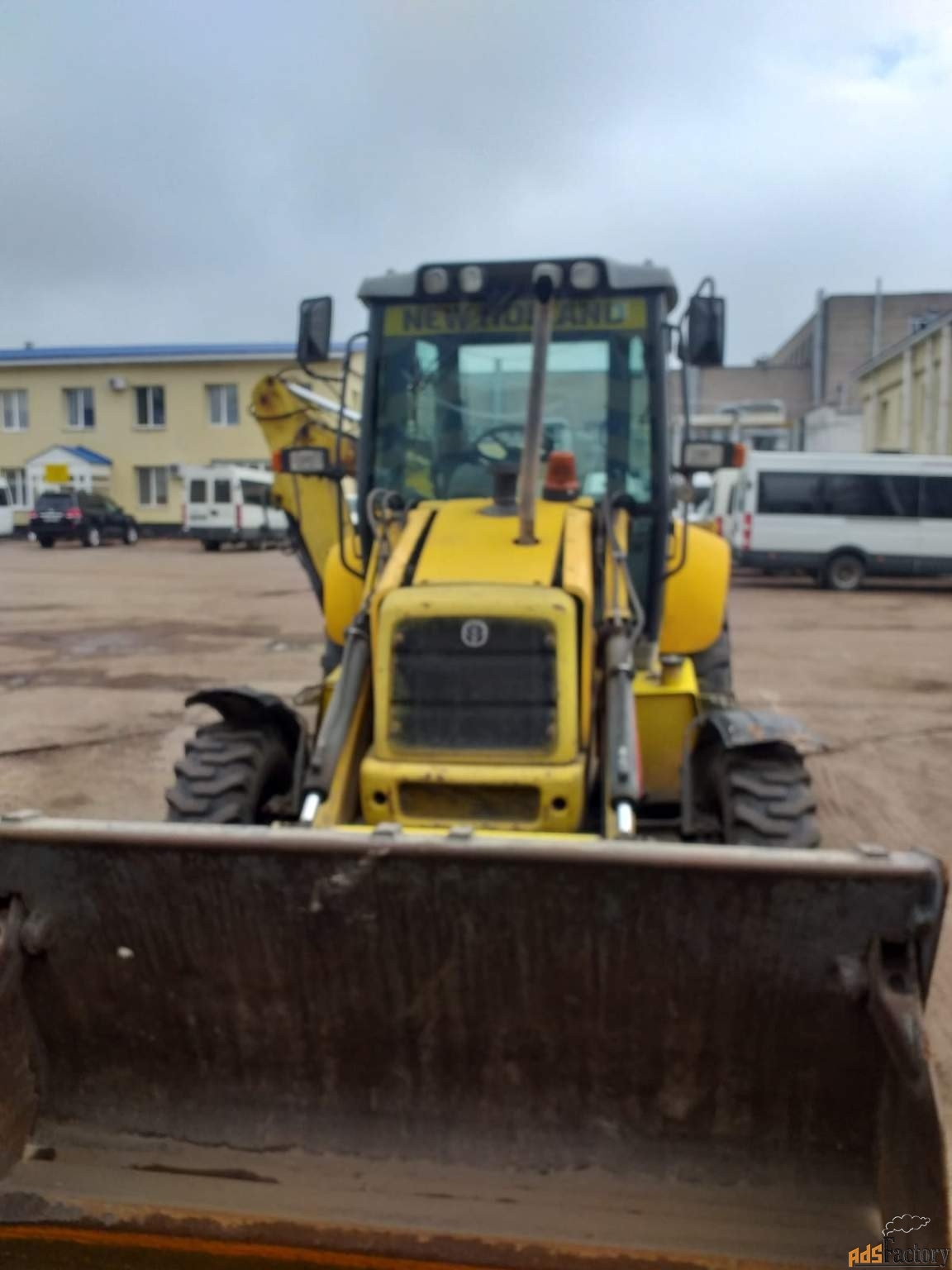 экскаватор-погрузчик new holland b110, гос. № вр7691