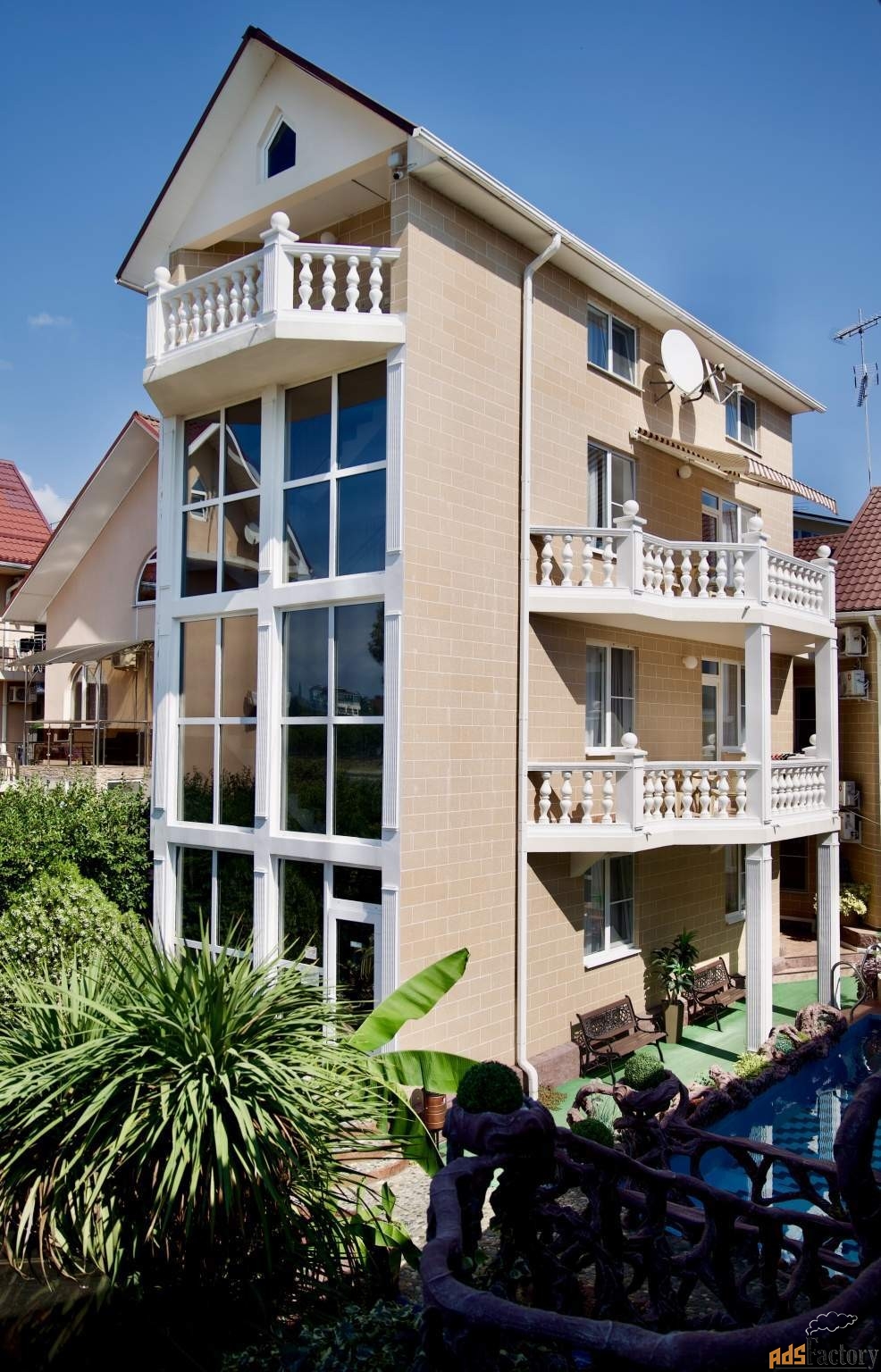 продажа готового бизнеса, 739.6 м²
