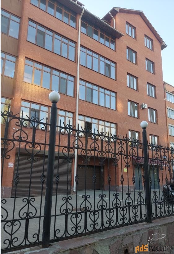 3 - комн. квартира, 129.6 м², 4/5 эт.