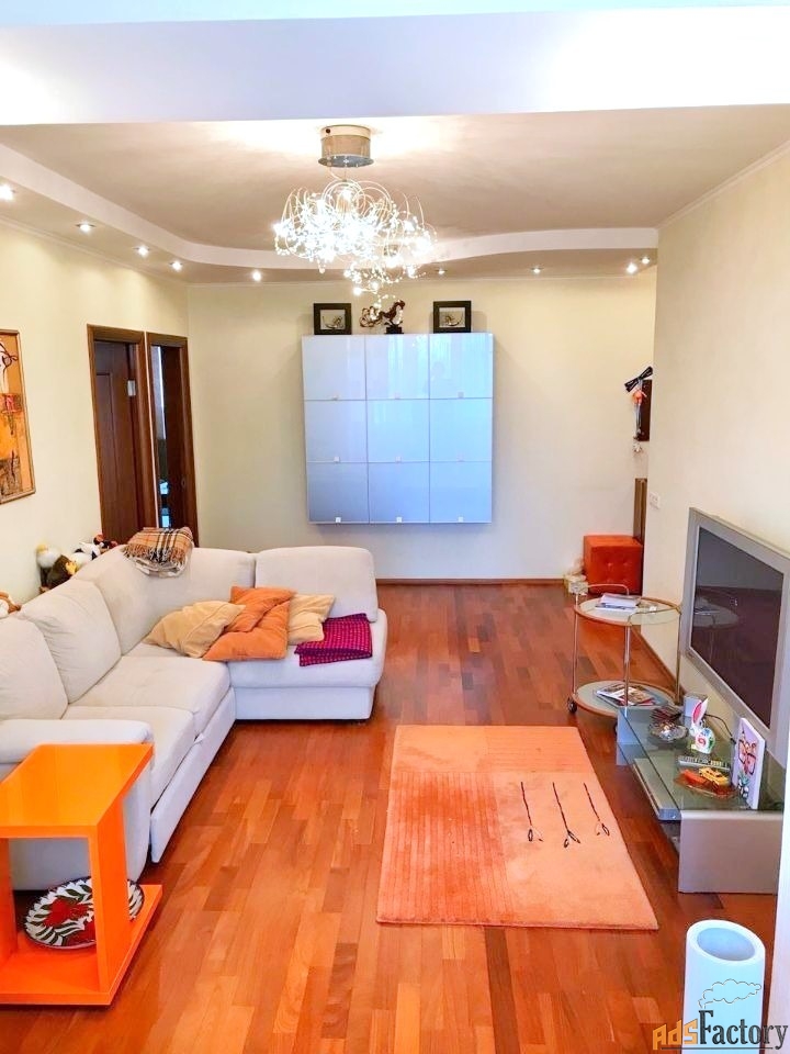 3 - комн.  квартира, 78.1 м², 10/14 эт.