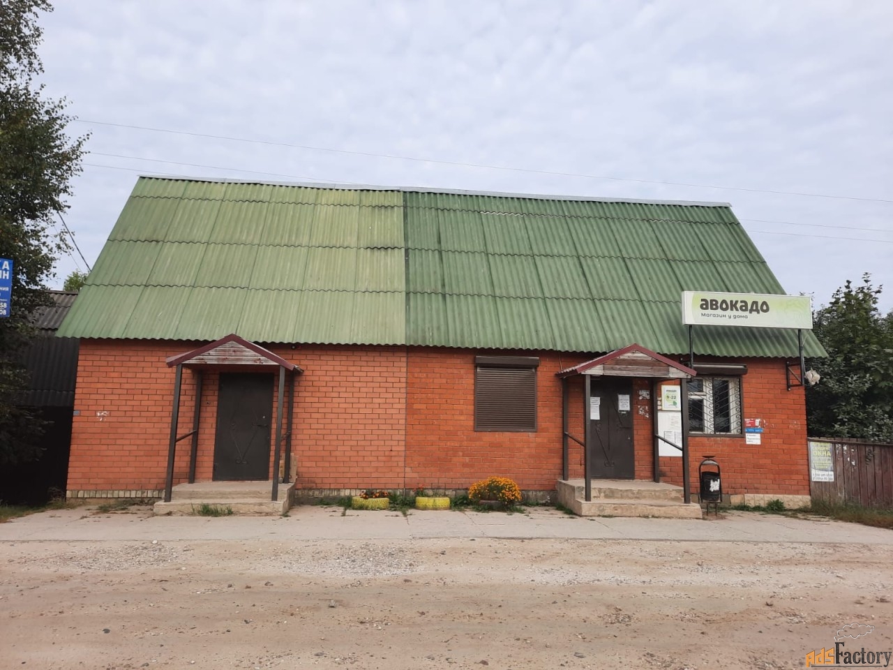 торговое помещение, 150 м²