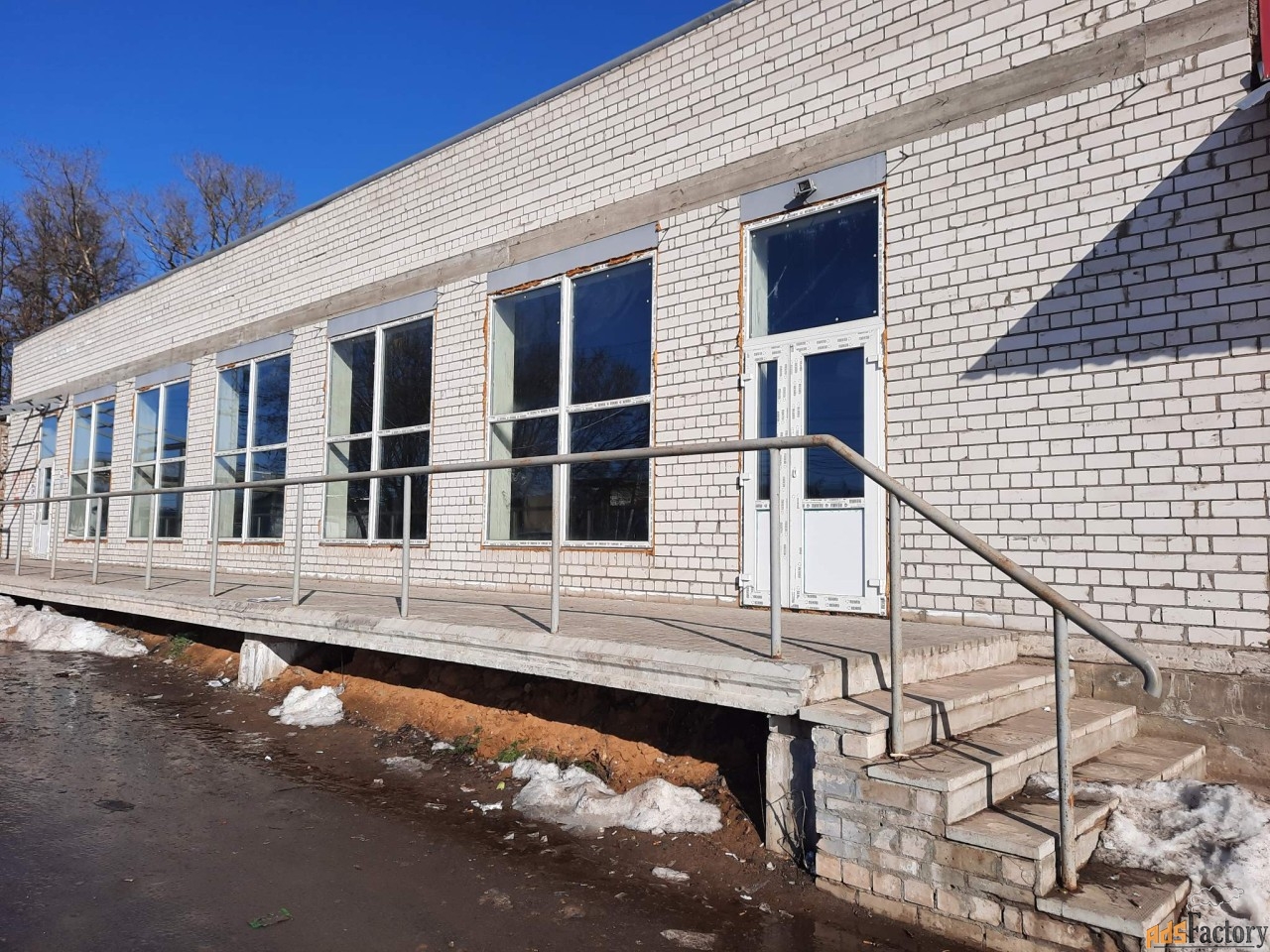 свободного назначения, 887.8 м²