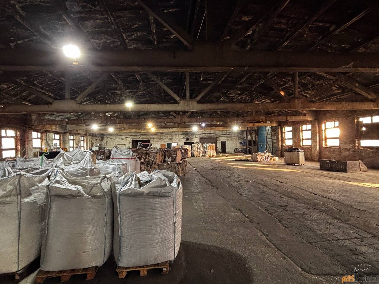 производственно-складской комплекс/помещение, 1000 м²