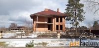 дом 658 м² на участке 40 сот.