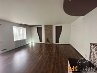 3 - комн.  квартира, 151.6 м², 5/5 эт.