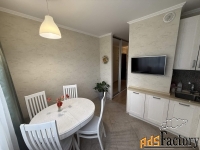 3 - комн.  квартира, 74 м², 2/17 эт.