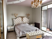 4 - комн.  квартира, 140 м², 14/19 эт.