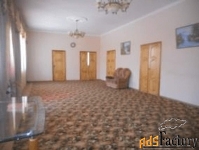 коттедж 729.8 м² на участке 10 сот.