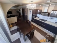 3 - комн.  квартира, 141 м², 7/9 эт.