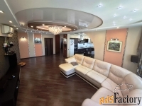 3 - комн.  квартира, 141 м², 7/9 эт.