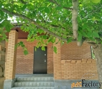 дом 63.999 м² на участке 6 сот.