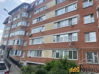 3 - комн.  квартира, 81.1 м², 3/6 эт.