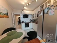 2 - комн.  квартира, 54 м², 16/17 эт.