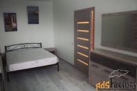 3 - комн.  квартира, 76 м², 3/4 эт.