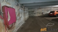 машиноместо , 83 м²