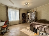 5 - комн.  квартира, 170.4 м², 9/15 эт.