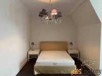 3 - комн.  квартира, 164.1 м², 3/4 эт.