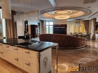 5 - комн.  квартира, 347.7 м², 2/6 эт.