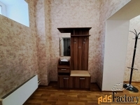 4 - комн.  квартира, 145.7 м², 3/9 эт.