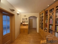 3 - комн.  квартира, 131 м², 25/25 эт.