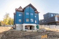 коттедж 629 м² на участке 20 сот.