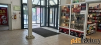 торговое помещение, 300 м²