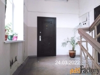 4 - комн.  квартира, 133.7 м², 1/4 эт.