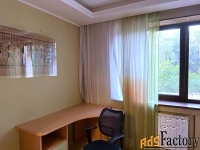 3 - комн.  квартира, 76 м², 1/17 эт.