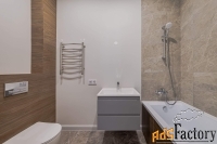 2 - комн.  квартира, 64 м², 8/13 эт.