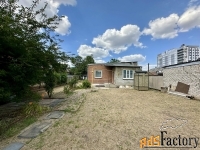 дом 100 м² на участке 7.7 сот.