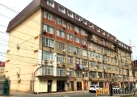 2 - комн.  квартира, 137.8 м², 6/7 эт.