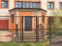 дом 608.1 м² на участке 21.8 сот.