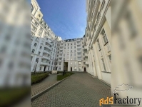 4 - комн.  квартира, 218.7 м², 2/9 эт.