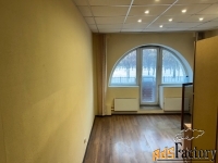 2 - комн.  квартира, 68 м², 1/8 эт.