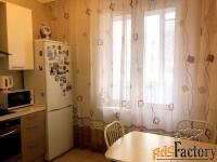 1 - комн.  квартира, 38 м², 14/18 эт.
