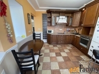 3 - комн.  квартира, 81 м², 8/23 эт.