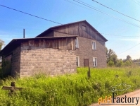 дом 405.1 м² на участке 10 сот.