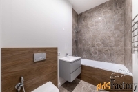 4 - комн.  квартира, 130.4 м², 8/13 эт.