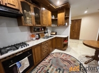 6 - комн.  квартира, 111 м², 1/9 эт.