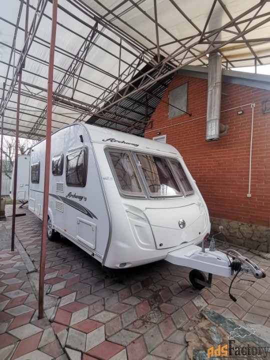 Продам. Прицеп - автодом Swift Archway Twiwell 2007 гв