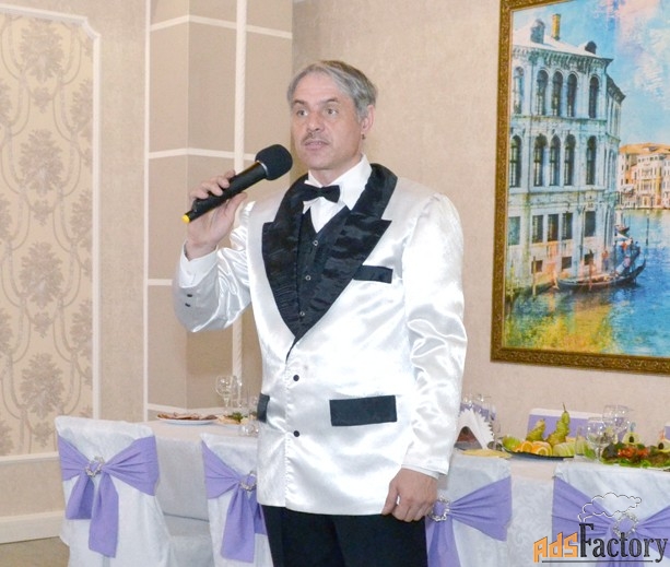 Ведущий праздников, тамада, музыкант